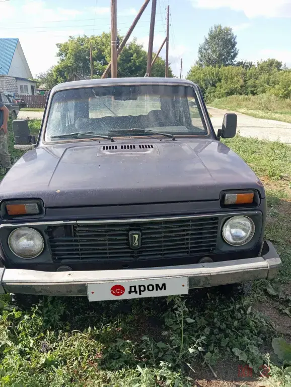 Продам Лада 4x4 2121 Нива, 2000 год в Новичихе