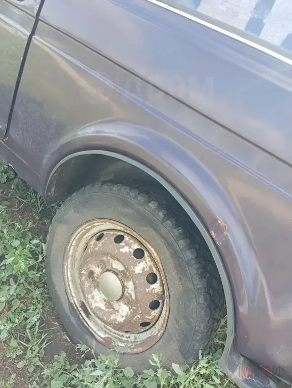 Продам Лада 4x4 2121 Нива, 2000 год в Новичихе