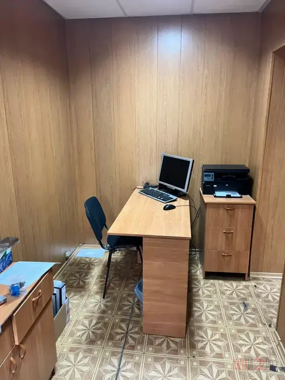 Продаётся 3-х комнатная квартира в кирпичном доме, в центре города Барнаула ,ул. Профинтерна 44б