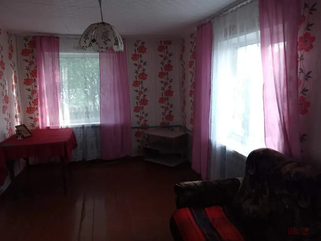 Продаётся 3-х комнатная квартира в 2-х квартирном доме 52 кв.м с.Быково, ул. Новая 25 кв.2
