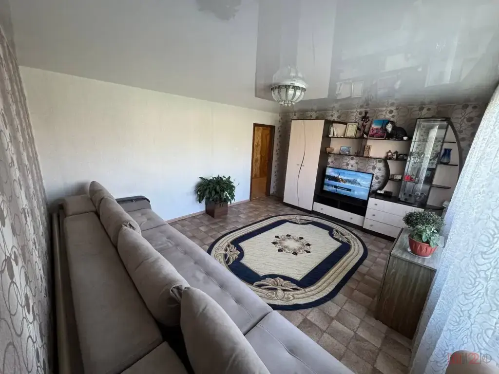 ПРОДАМ 3-х комнатную квартиру в двухквартирном доме на земле в Шипуново 78,2 кв.м