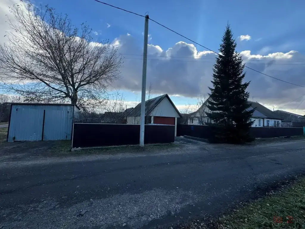 ПРОДАМ 3-х комнатную квартиру в двухквартирном доме на земле в Шипуново 78,2 кв.м