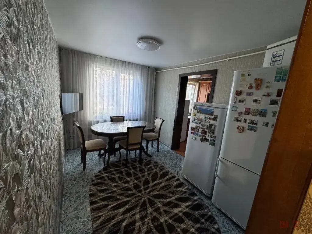 ПРОДАМ 3-х комнатную квартиру в двухквартирном доме на земле в Шипуново 78,2 кв.м