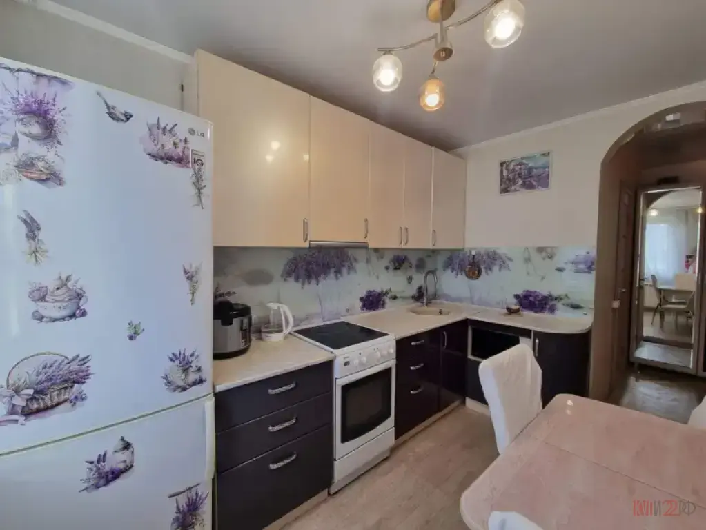 Квартира 2-к. квартира, 44 м², 3/10 эт. в Барнауле, ул.Шумакова 68