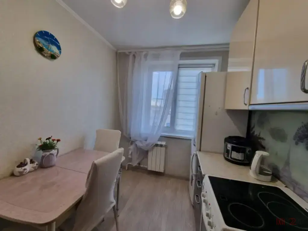 Квартира 2-к. квартира, 44 м², 3/10 эт. в Барнауле, ул.Шумакова 68