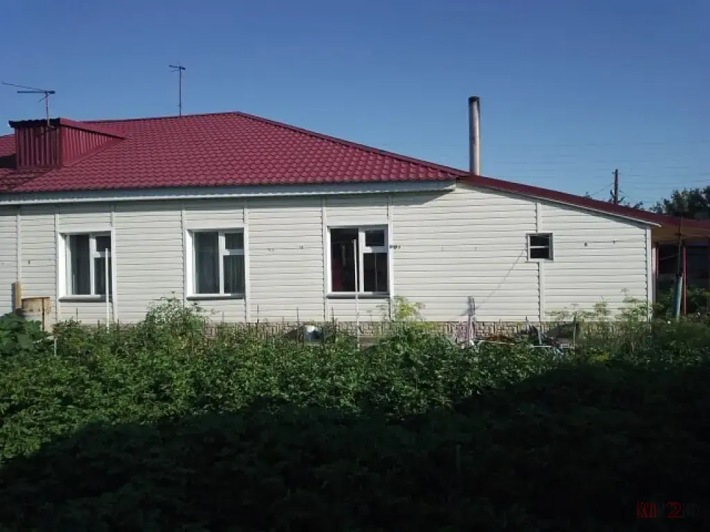 Продам квартиру в 2к доме в Шипуново