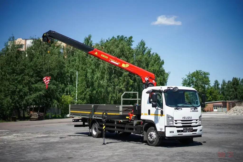 Услуги спецтехники в Барнауле.