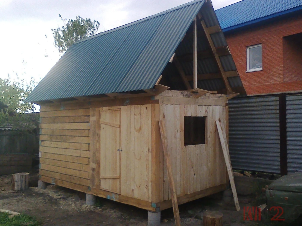 Штакетные звенья, столбы (сосна), бани