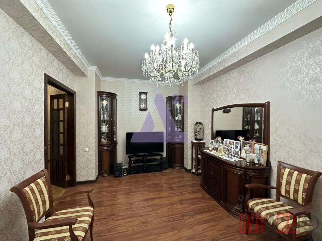 Квартира, 4 комнаты, 95 м², Агент