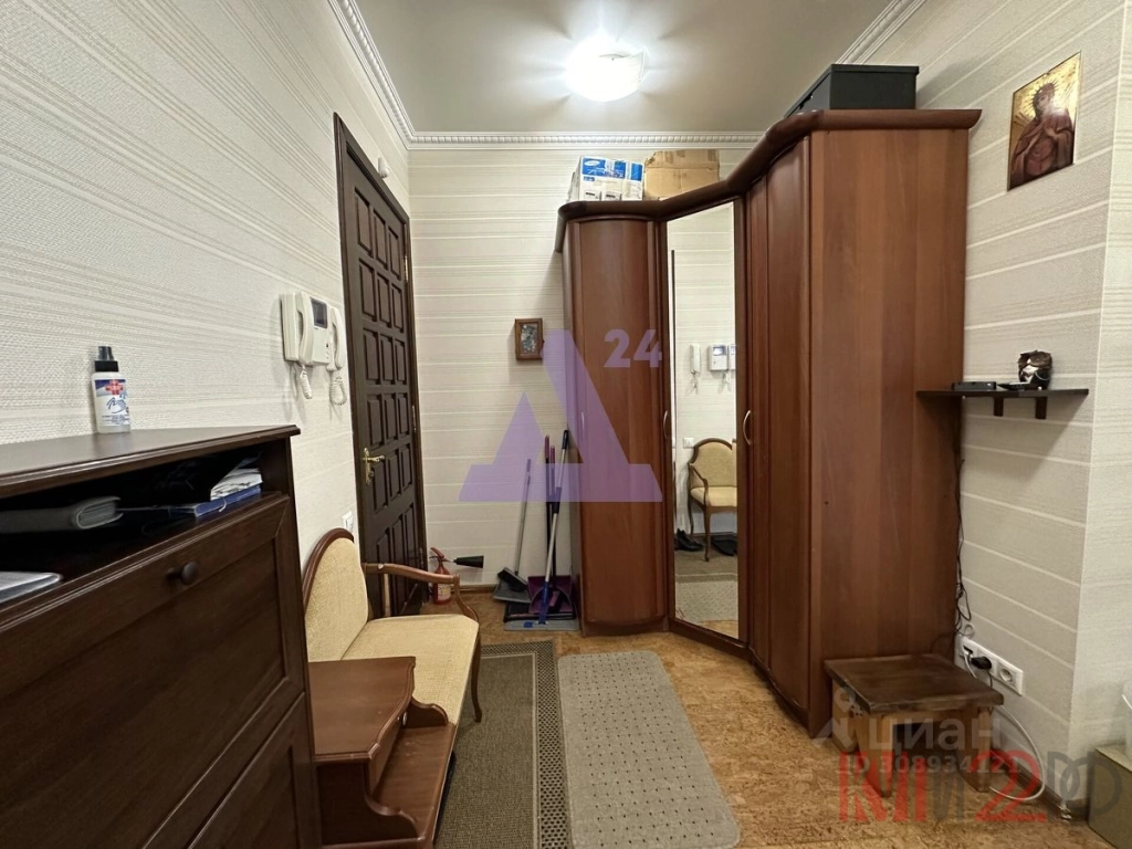 Квартира, 4 комнаты, 95 м², Агент