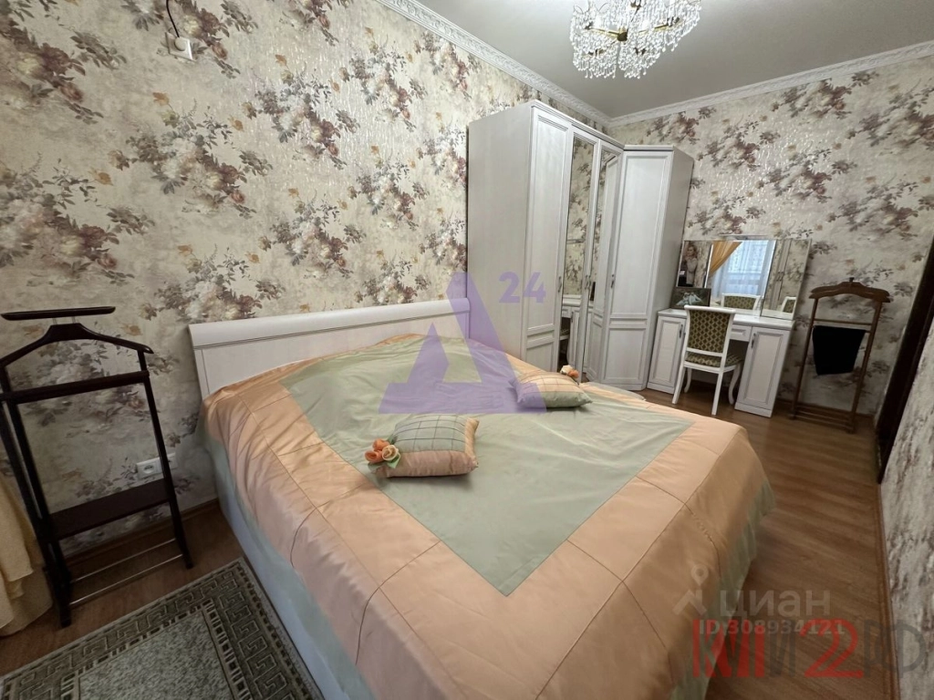 Квартира, 4 комнаты, 95 м², Агент
