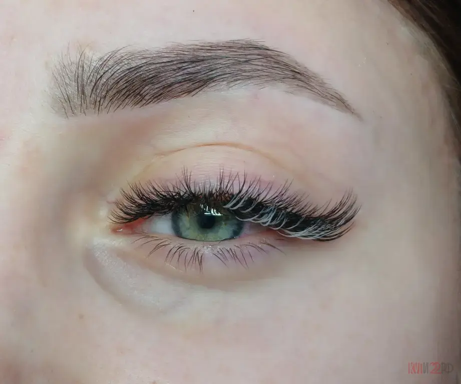 Наращивание ресниц в Шипуново