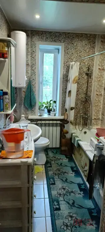 Продаю квартиру в двухквартирном кирпичном доме