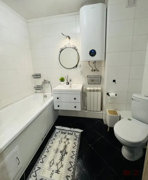 3-х комнатная квартира, 58 кв.м,в самом центре с.Шипуново